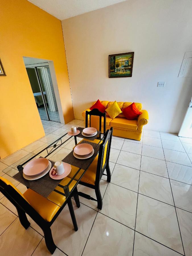 Spring Palm Estate Apartment St Mary Bagian luar foto